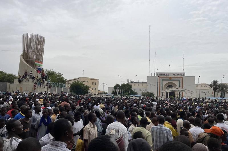 ECOWAS Imposes Sanctions on Military Leaders in Niger