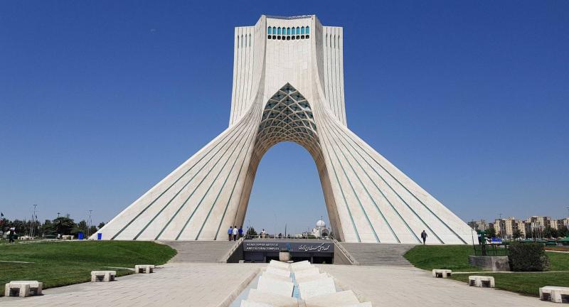 IRGC Commander Disguised in Women's Clothing Out of Fear of Assassinations