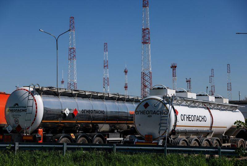 Title: Russia Lifts Ban on Gasoline Exports