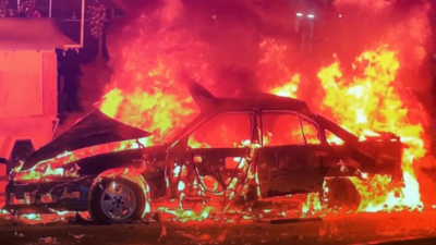 Girl Burns Her Fiancé Inside His Car in Iraq
