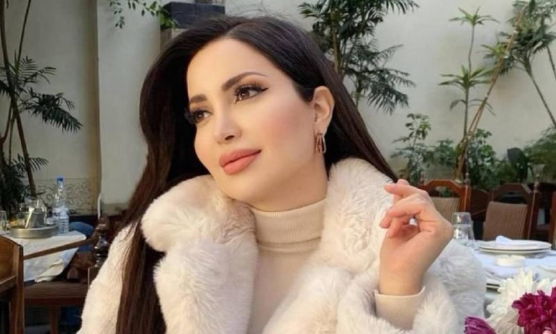 Nasrin Tafesh in a Wedding Dress Behind the Scenes of 