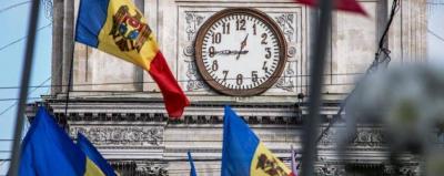 Man Throws Two Incendiary Bombs at Russian Embassy in Moldova