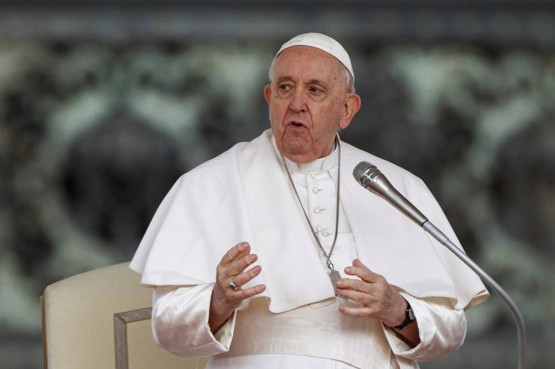 Pope Urges Interfaith Dialogue to Combat Extremism