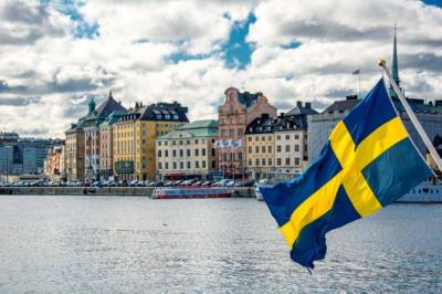 Sweden May Allow NATO to Deploy Forces