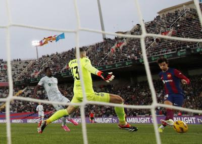 Barcelona Jumps to Second Place After Victory Over Getafe