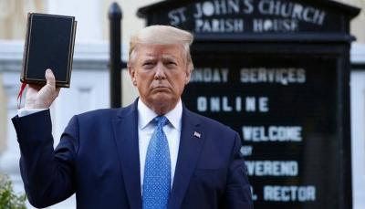 "God Bless America"... Trump Launches Website to Sell Bibles