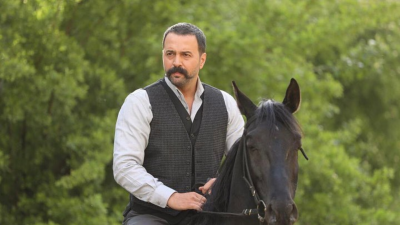 Tim Hassan as a Boxer in "Taj" Series - Video