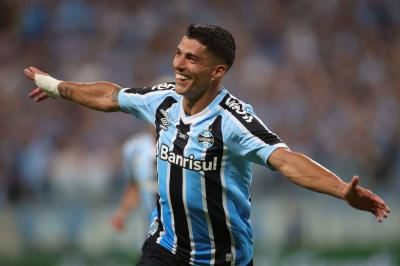 Report: Suárez Approaching Join "Inter Miami" in the U.S.