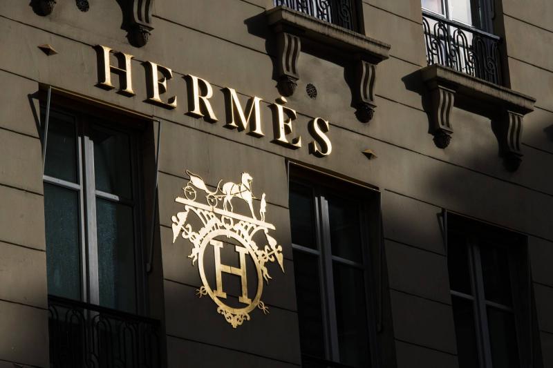Billionaire Plans to Leave Fortune to 