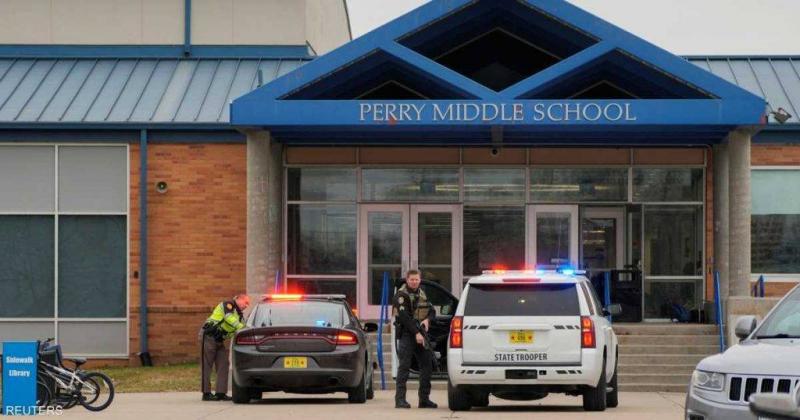 Student Kills Classmate, Injures 5, and Commits Suicide at American School