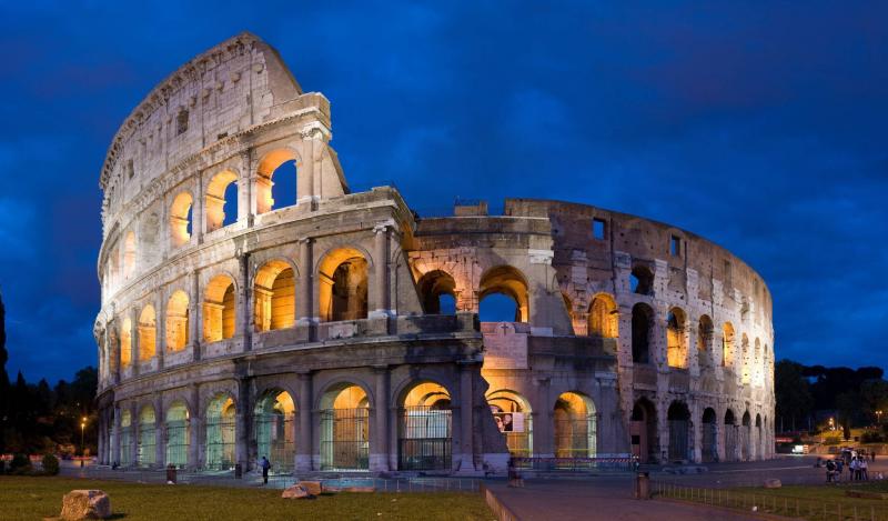 Rodents Attack the Historic Colosseum in Rome