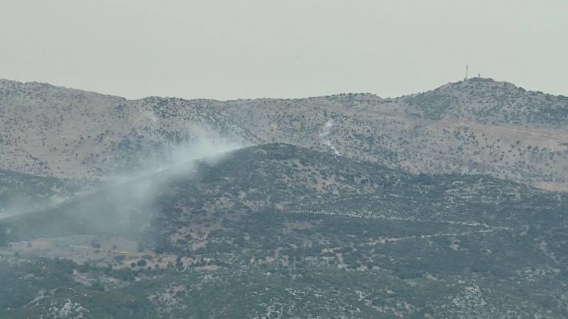 Video - Israeli Airstrikes on Border Villages... Hezbollah Targets Zar'ait Barracks