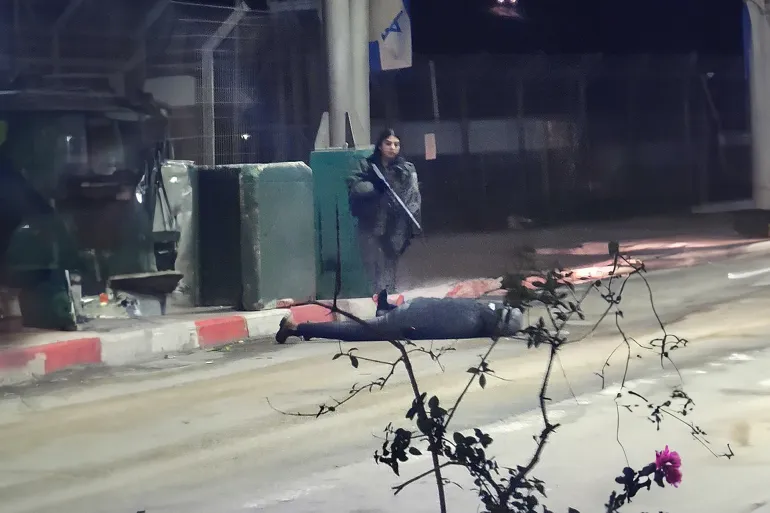 Attack South of Jerusalem Leaves Israeli Security Personnel Injured