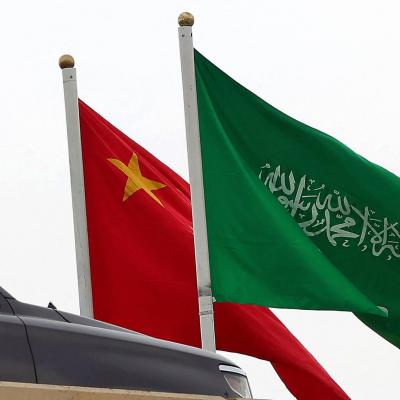 Saudi Arabia Signs Agreements with China Worth 5 Billion Riyals