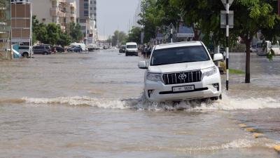 Dubai Government Urges Citizens to Stay Home Until Sunday
