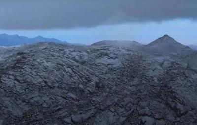 Title: Snow Covers Mount Al-Lawz in Saudi Arabia