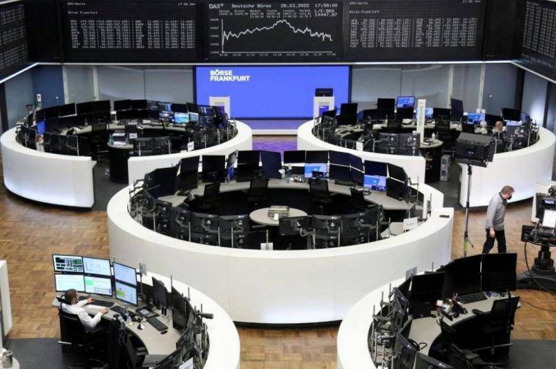 European Stocks Stabilize as Investors Await Monetary Policy Signals