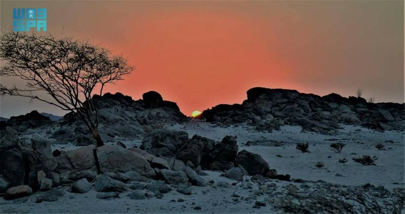 Discover the Moon Mountain in Saudi Arabia