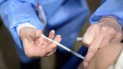 China Intensifies Vaccination of the Elderly Against COVID-19