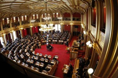 Norwegian Parliament Receives Bomb Threat