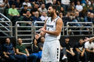 Wisdom Offers a Strong Performance Against Al-Riyadi and Wins