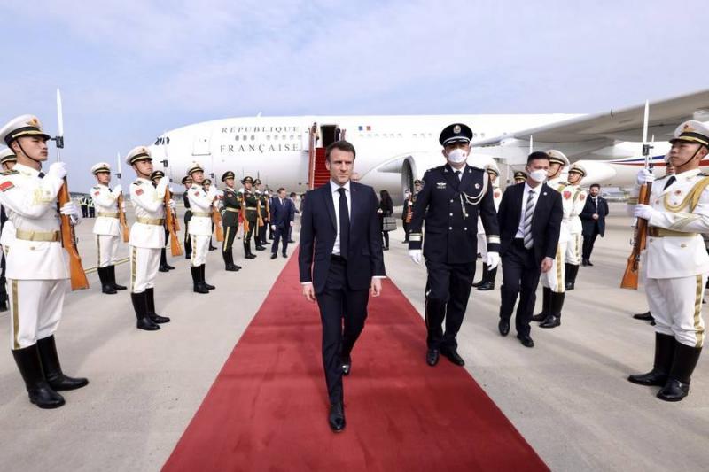 Macron Warns of the Dangers of Straying from China