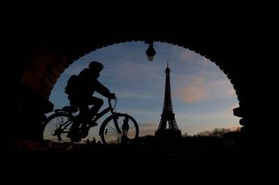 To Protect the Environment: Paris Triples SUV Parking Fees