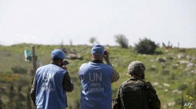 UN Observers Inspect the Blue Line