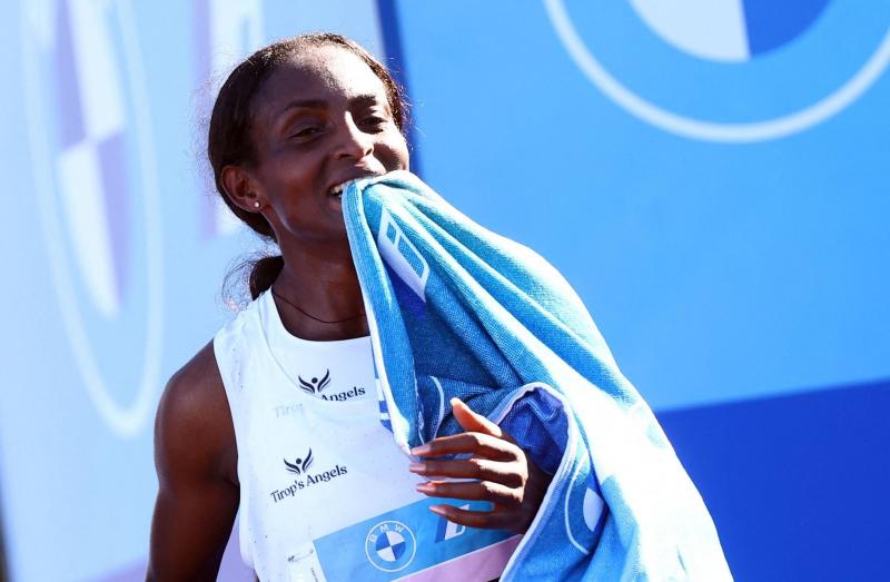 Asifa Breaks World Record for Women's Marathon in Berlin