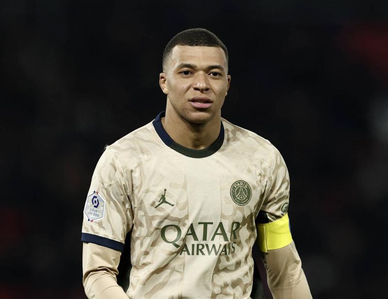 Real Madrid Advances Confidently Towards Mbappé