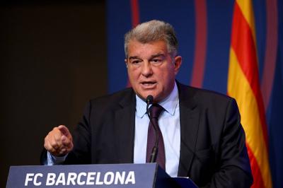 Laporta Hopes Xavi Will Retract Leaving Barcelona