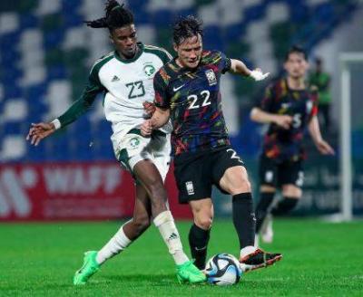 Green Team Loses to South Korea in West Asia Championship