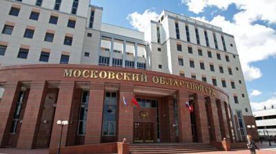 Russia Classifies One of Its Most Famous Writers as a "Foreign Agent"