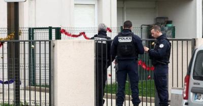# On Christmas Day: A Man Killed His Wife and Four Children