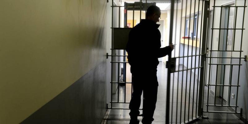 # Tunisia... 5 Dangerous Prisoners Escape from a Prison
