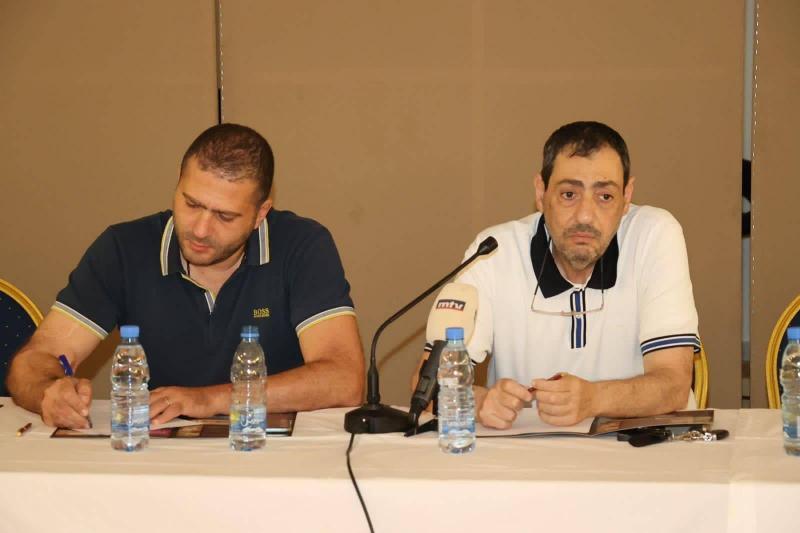 Consultative Meeting Between the Federation and First Division Clubs
