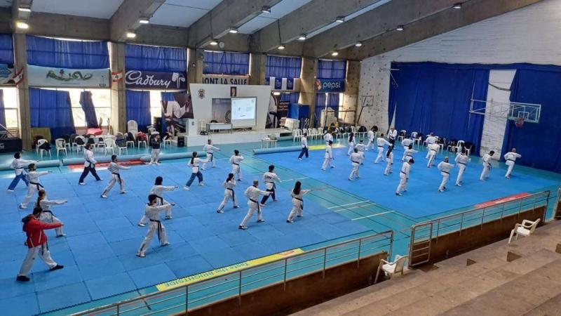 Taekwondo: Referee Training and Qualification Course in 