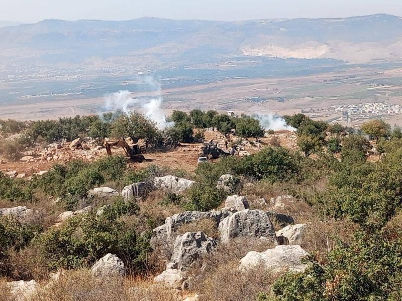 Tension at the Southern Border and Smoke Bombs Launched Between Lebanon and Israel - Video