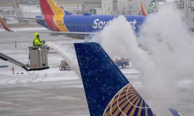 United States… Winter Storm Disrupts Holiday Season
