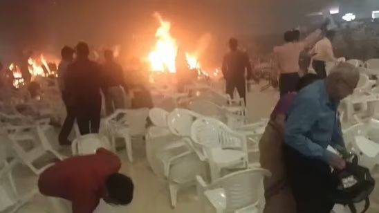 Death in Explosions in Indian State (Video)