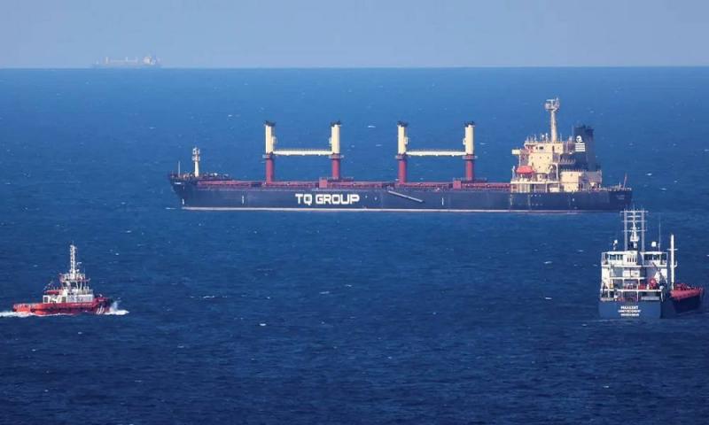 Ukraine Considers Ships Heading to Russia as 