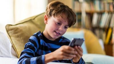 Smartphones Increase Risks of Children Committing Sexual Crimes?
