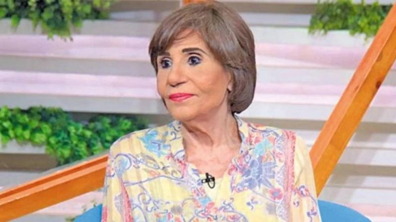 Famous Egyptian Artist Announces Retirement