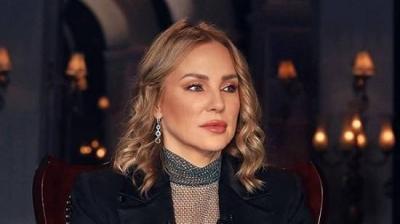 "Mentally Ill" .. Sherine Reda Attacks Abeer El Sharakawy!