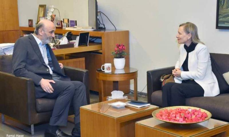 Jumblatt Meets Klaus and Emphasizes the Importance of UNRWA's Duties