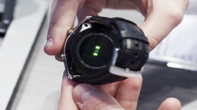 Samsung Smartwatch User Claims Burns Wrist While Sleeping