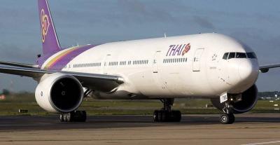 Canadian Tourist Opens Door of Thai Airways Plane Before Takeoff