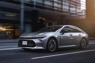 For Fans of Modern Vehicles: Toyota Launches the New "Crown"
