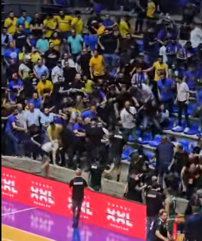 Major Incident at Nihad Nwfal Stadium and Game Suspension Between Al-Riyadi and Al-Hikma (Video)