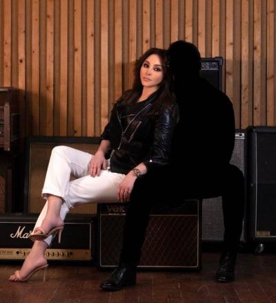 اليسا بصورة جديدة.. الحب حد تستند عليه من أول دقيقة!